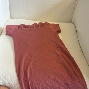 Lululemon Swiftly Tech